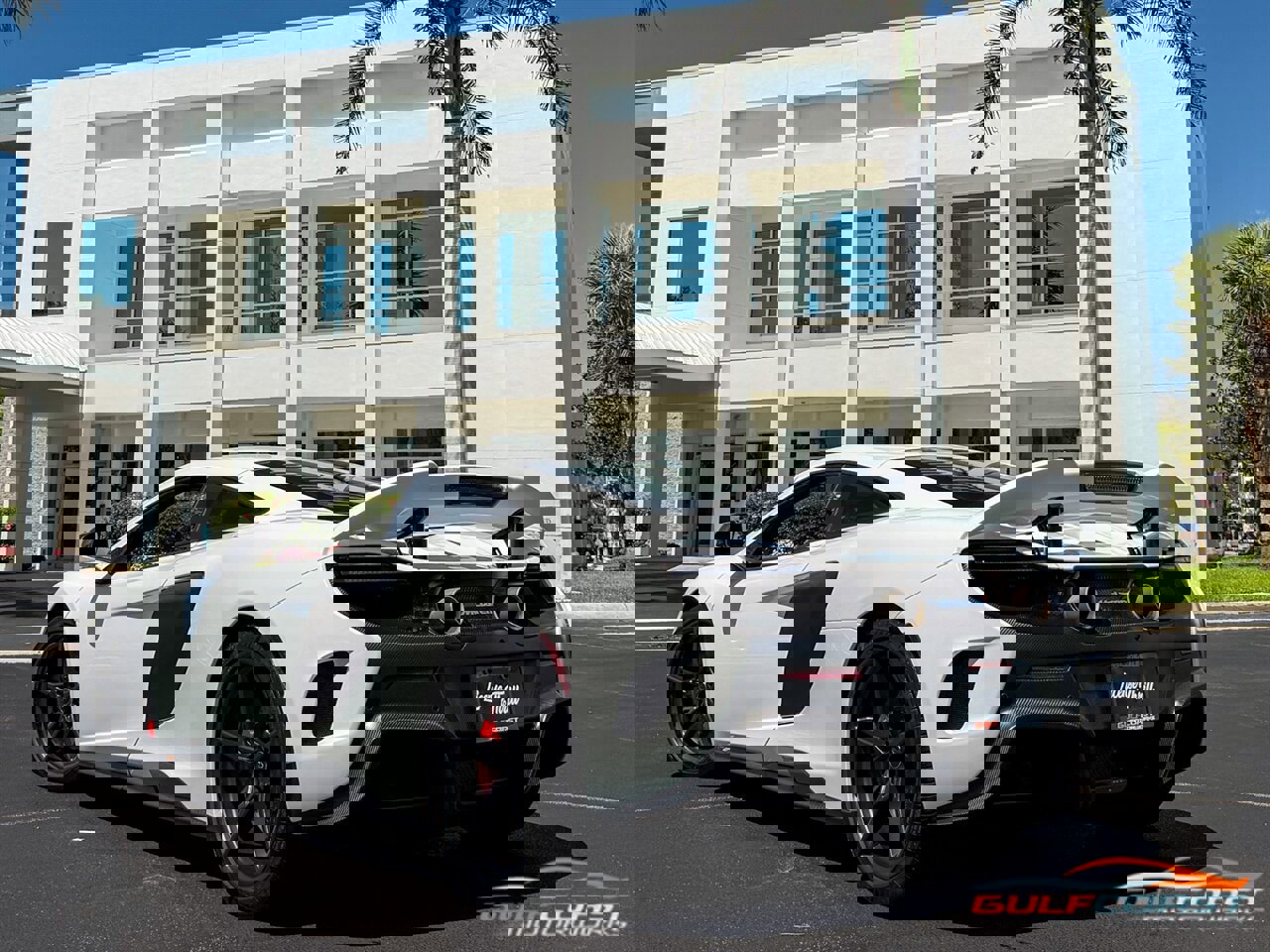 Used 2016 McLaren 675LT photo 47