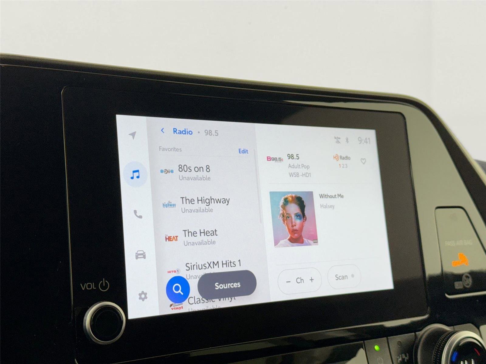 2025 Toyota Highlander LE