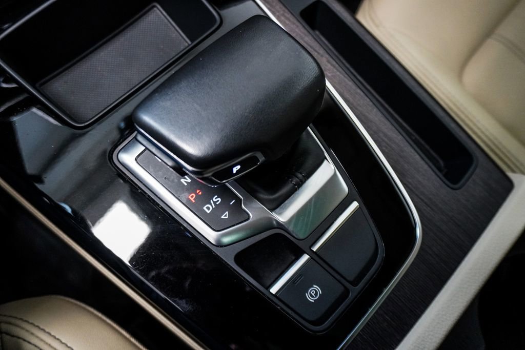 2023 Audi Q5 2.0T Premium