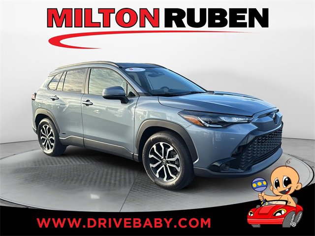 2024 Toyota Corolla Cross Hybrid SE
