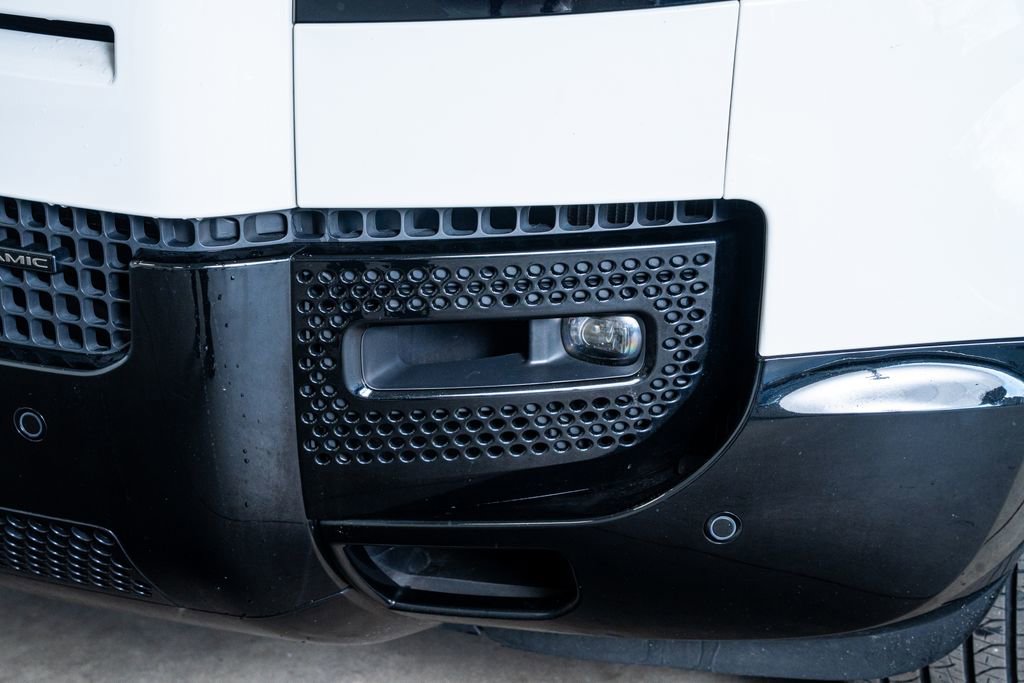 2023 Land Rover Defender 110 X-Dynamic SE