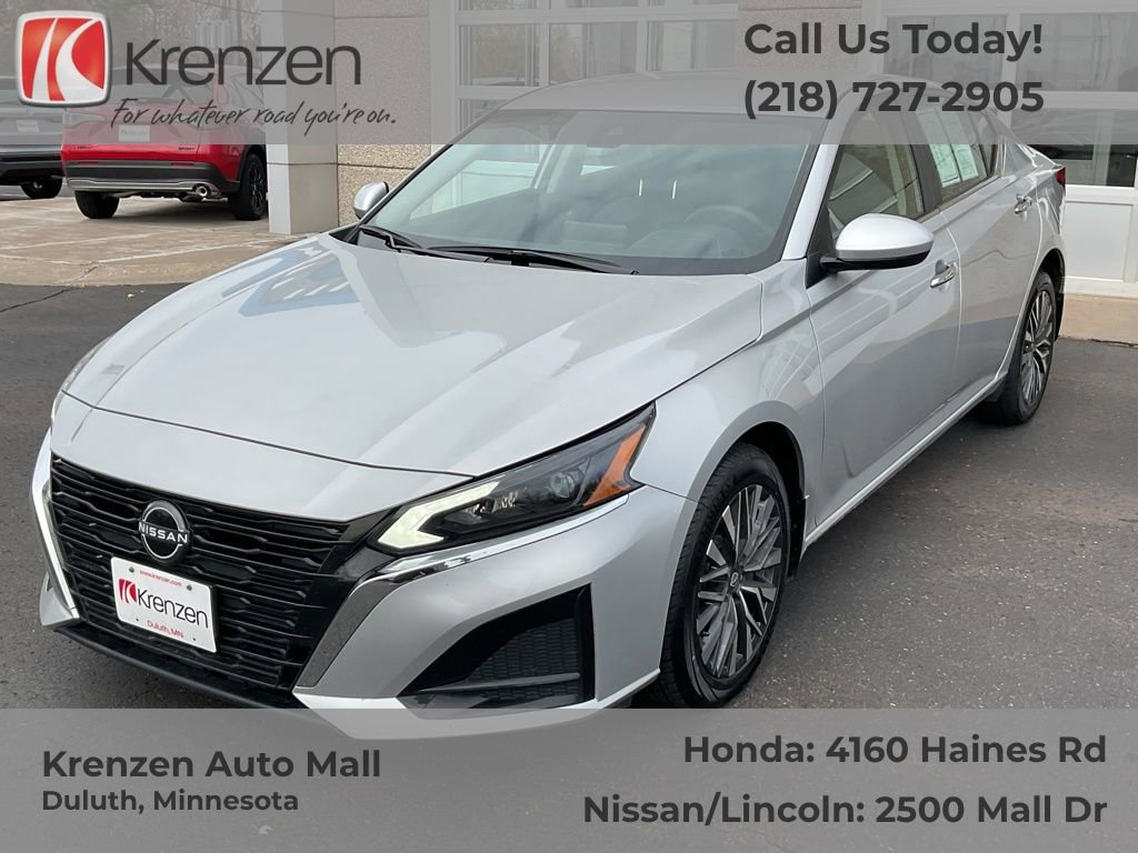 Used 2023 Nissan Altima 2.5 SV
