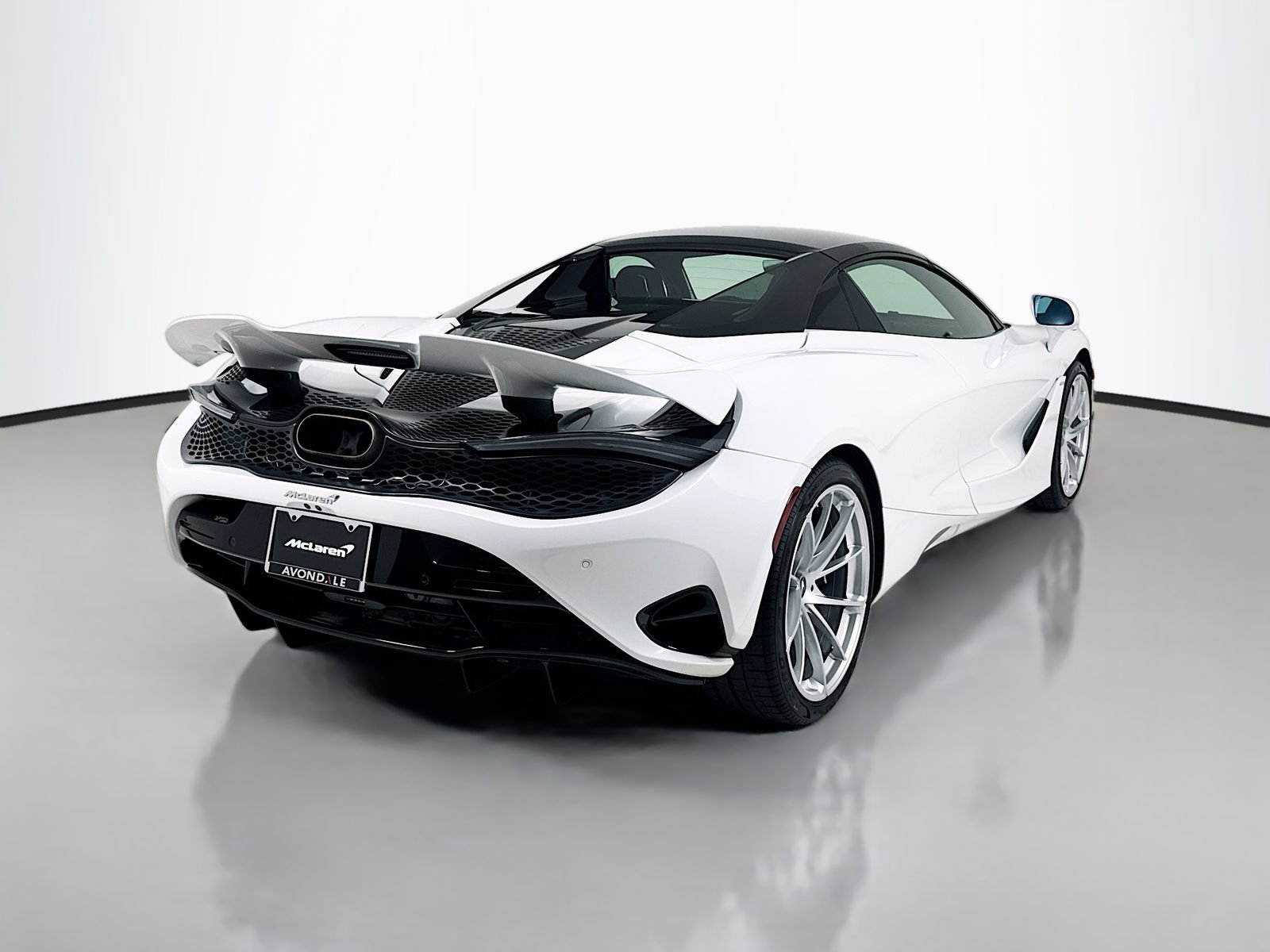 Used 2024 McLaren 750S Spider photo 7