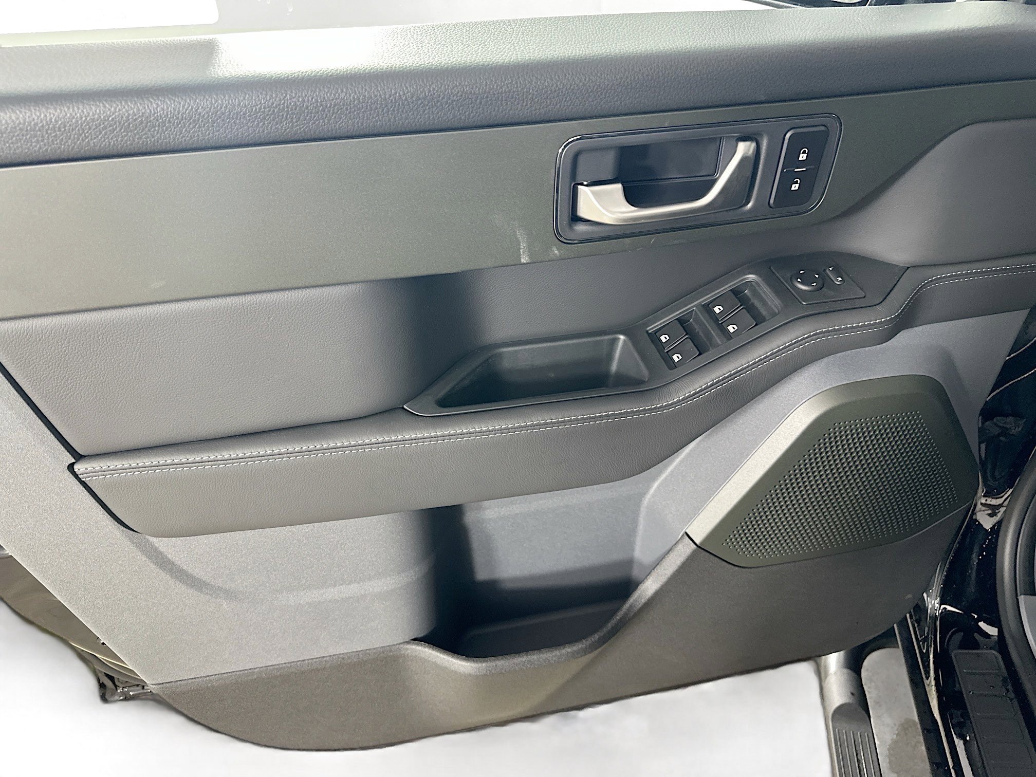 2025 INEOS Grenadier