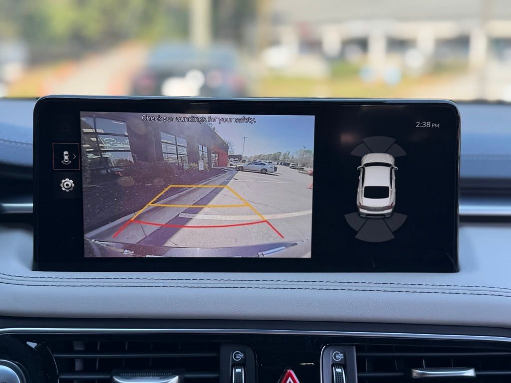 2023 Genesis G70 2.0T