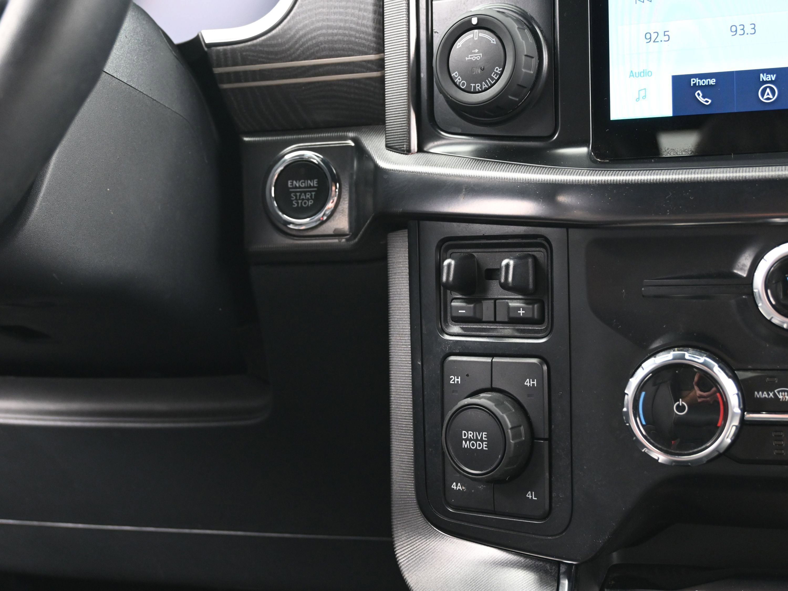 2023 Ford F150 Platinum