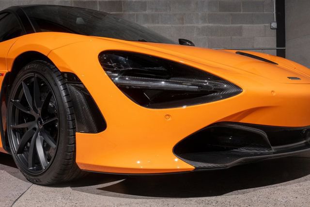 Used 2019 McLaren 720S Performance photo 29