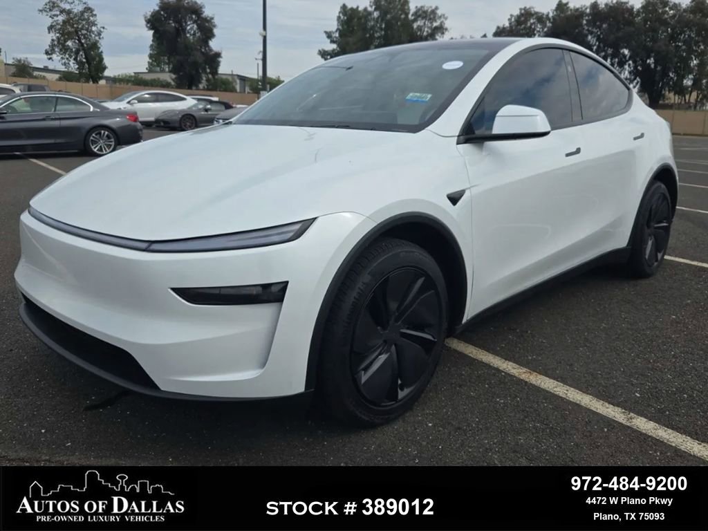 2026 Tesla Model Y 2WD