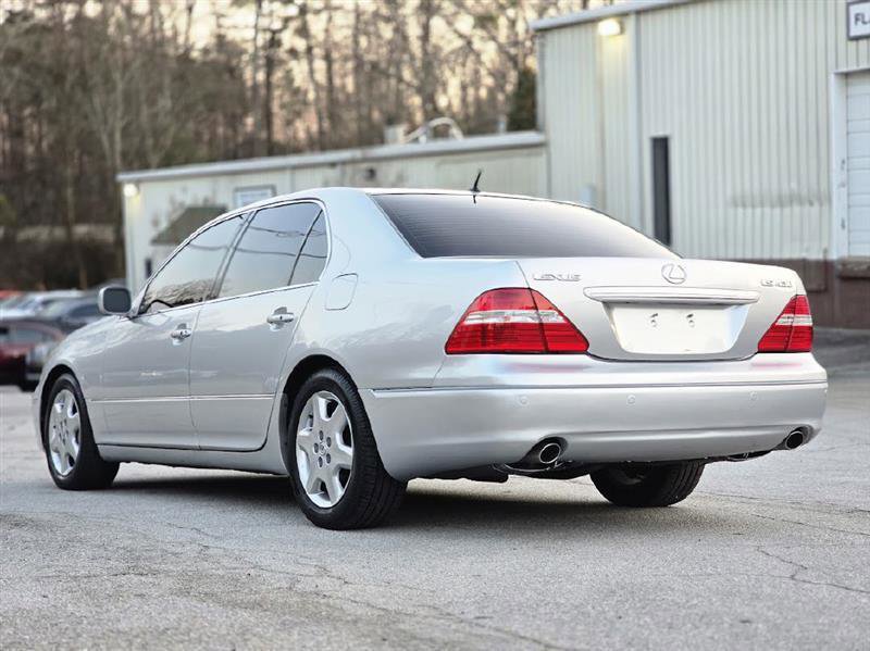 2004 Lexus LS 430