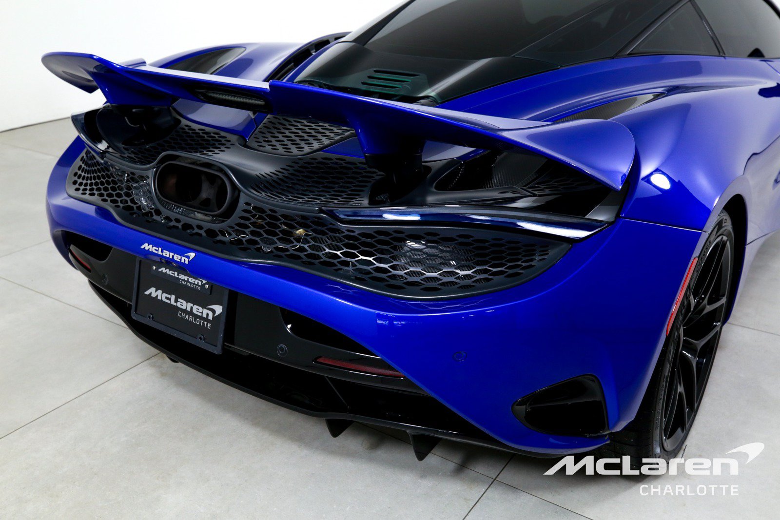 Used 2025 McLaren 750S photo 30