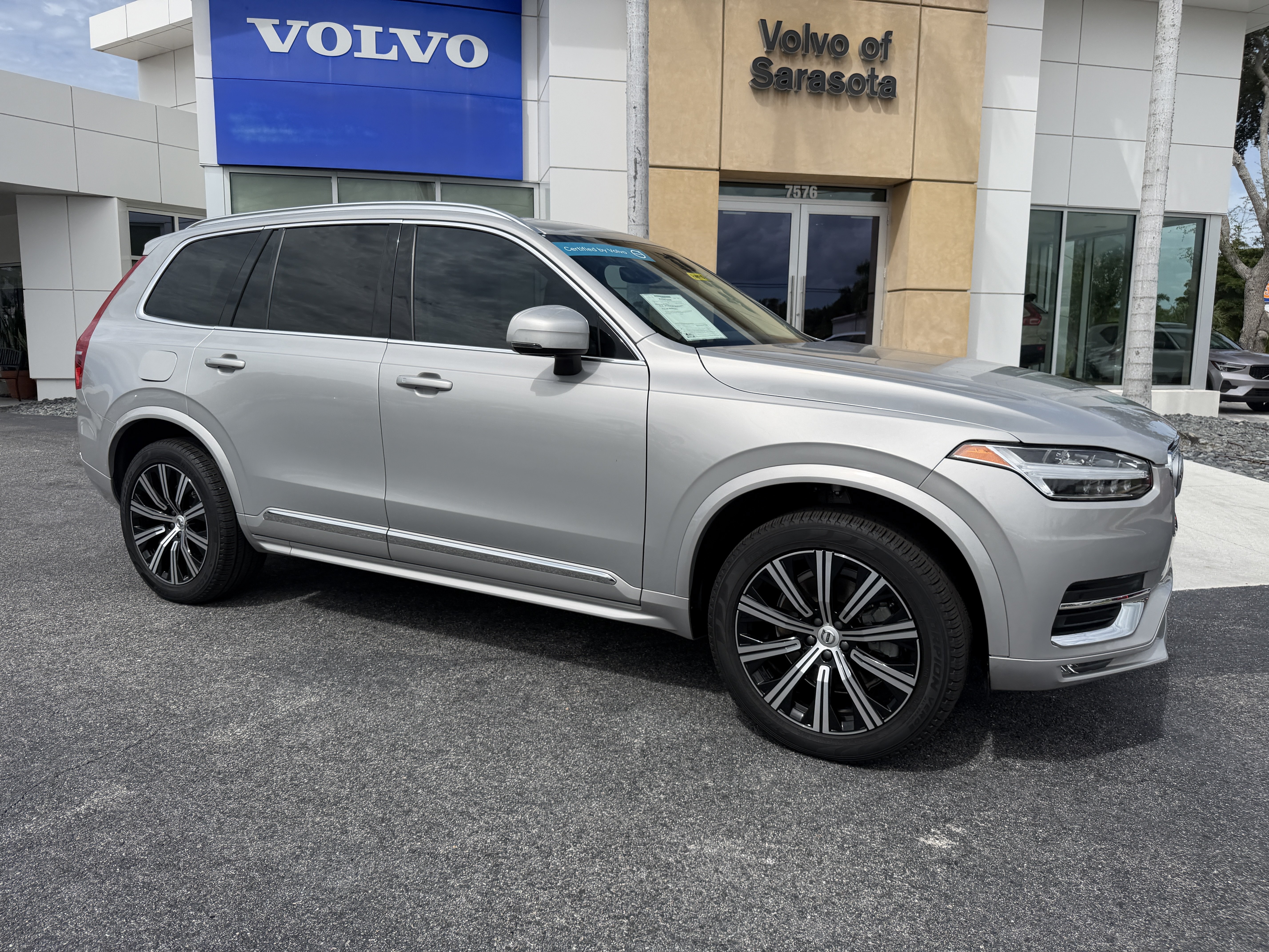 Certified 2025 Volvo XC90 B6 Core w/ Protection Package Premier