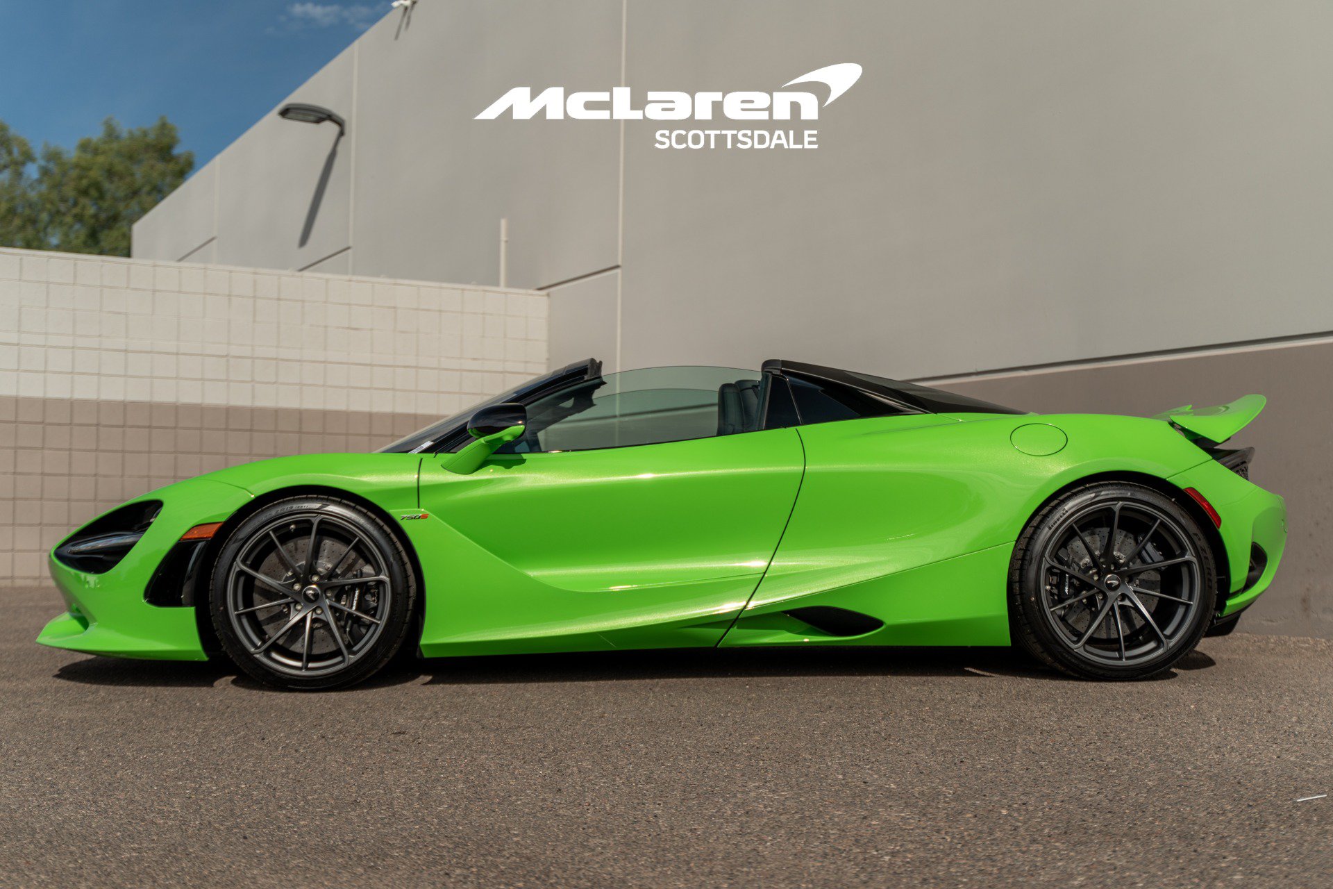 Used 2025 McLaren 750S Spider 4