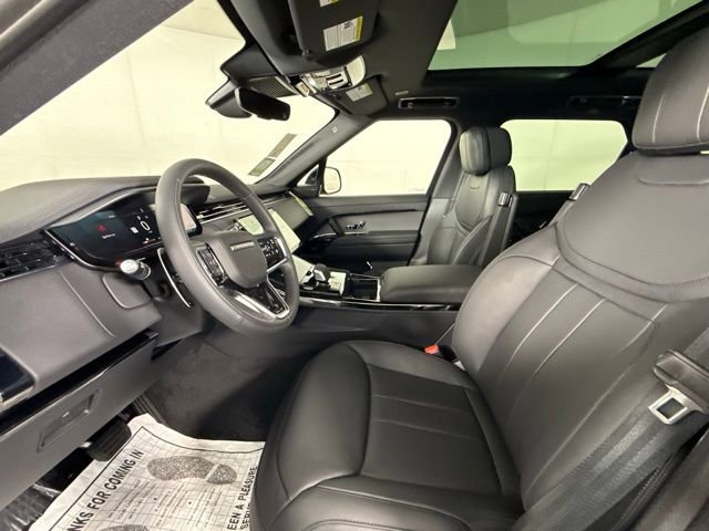 2026 Land Rover Range Rover Sport SE