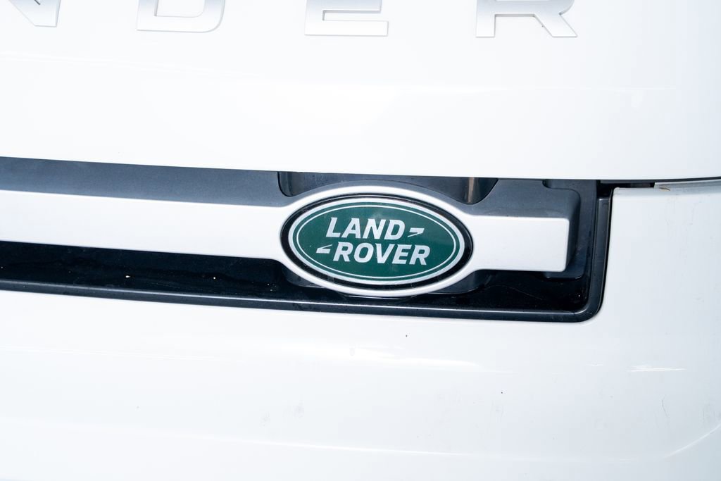 2022 Land Rover Defender 90 S