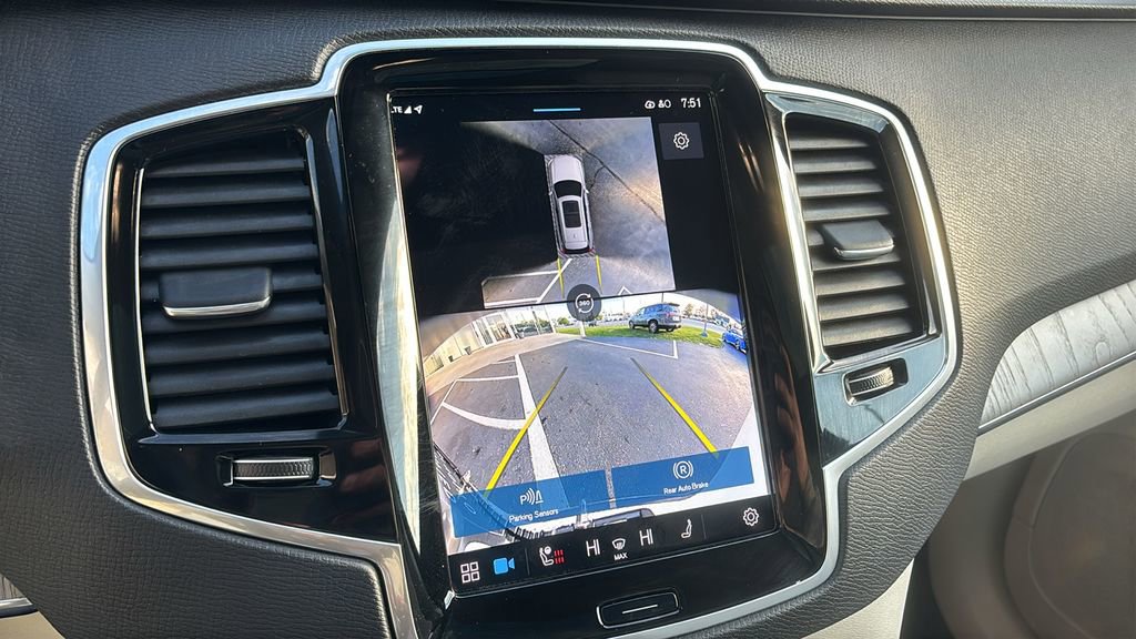 2025 Volvo Xc90 B6 Plus