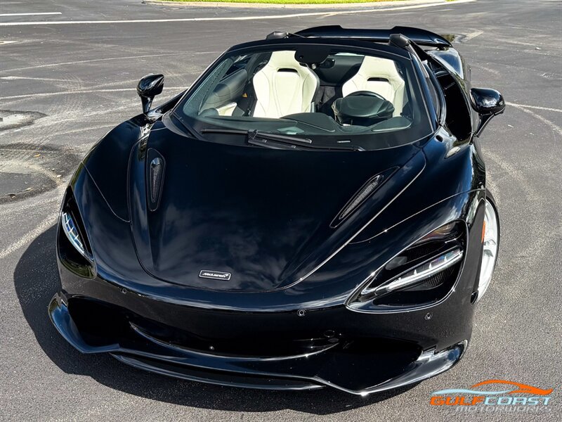 Used 2024 McLaren 750S Spider photo 9