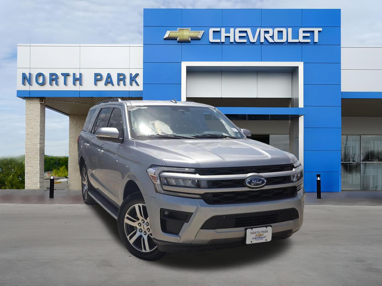 Used 2022 Ford Expedition XLT