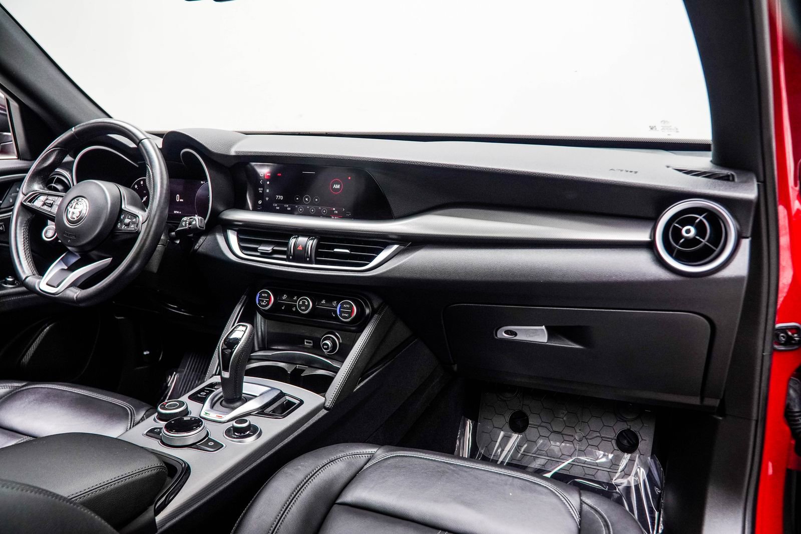 2024 Alfa Romeo Stelvio Ti