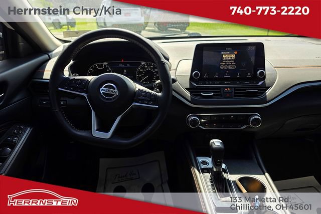 2022 Nissan Altima 2.5 SR