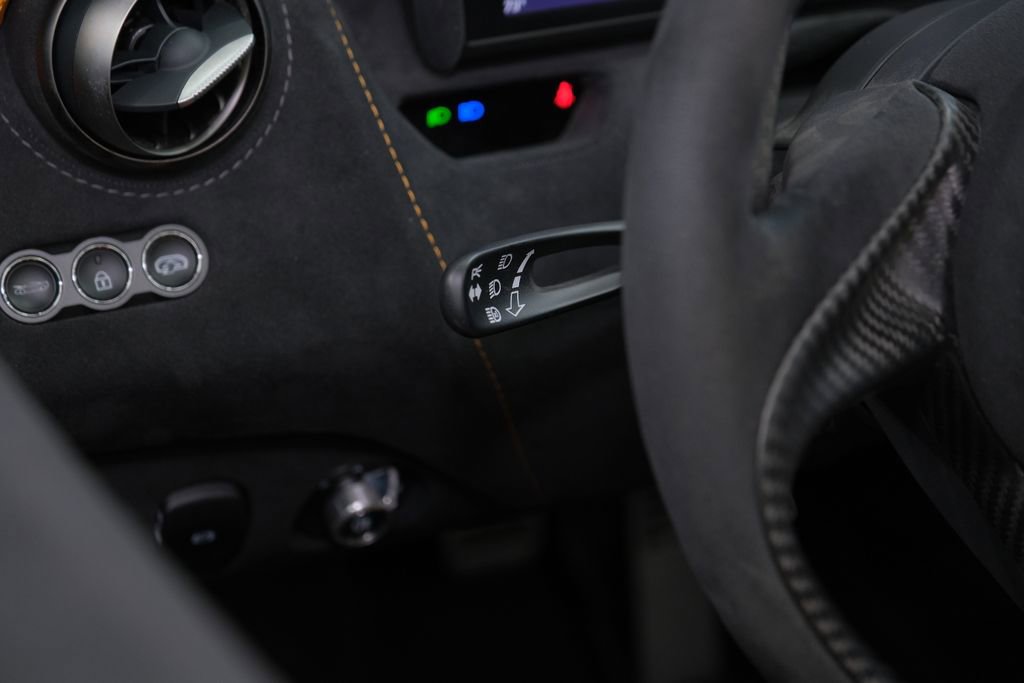 Used 2020 McLaren 720S Spider photo 42