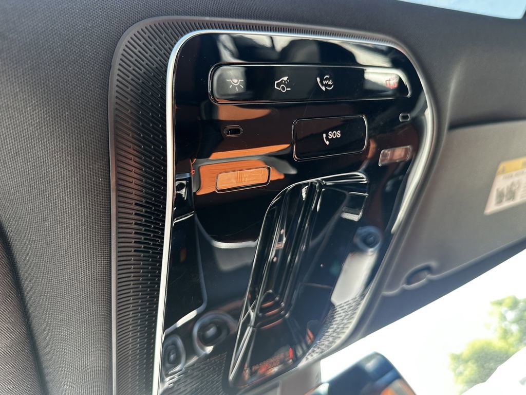 2025 Mercedes-Benz C 300 Sedan