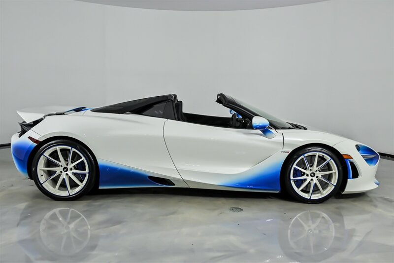 Used 2021 McLaren 720S Spider photo 14