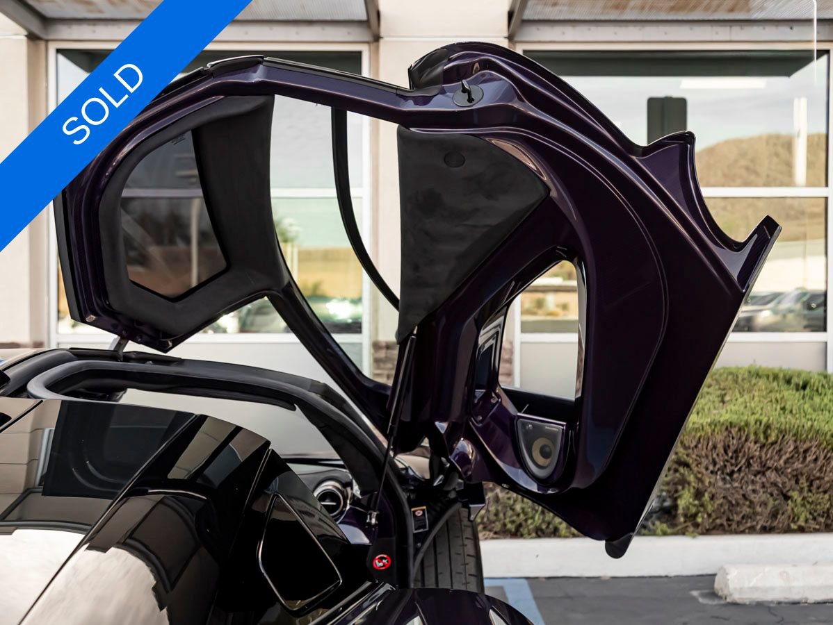 Used 2019 McLaren Senna photo 24