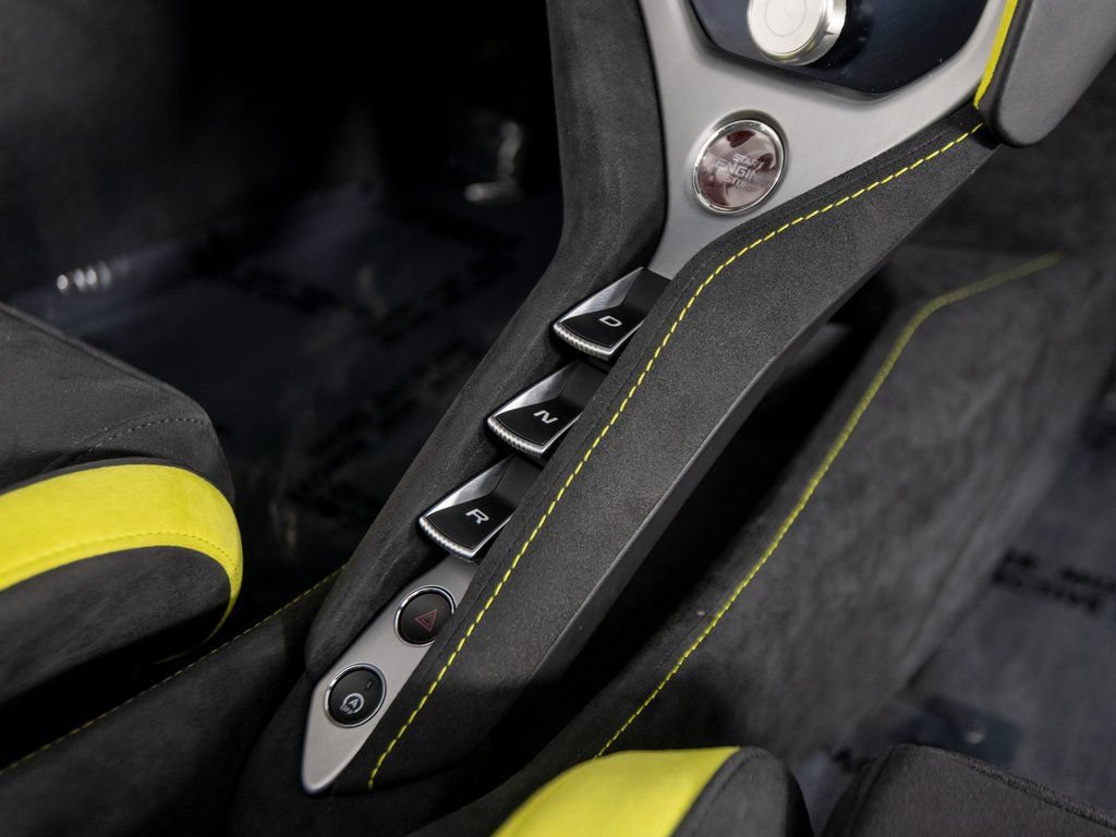 Used 2024 McLaren 750S Spider photo 31