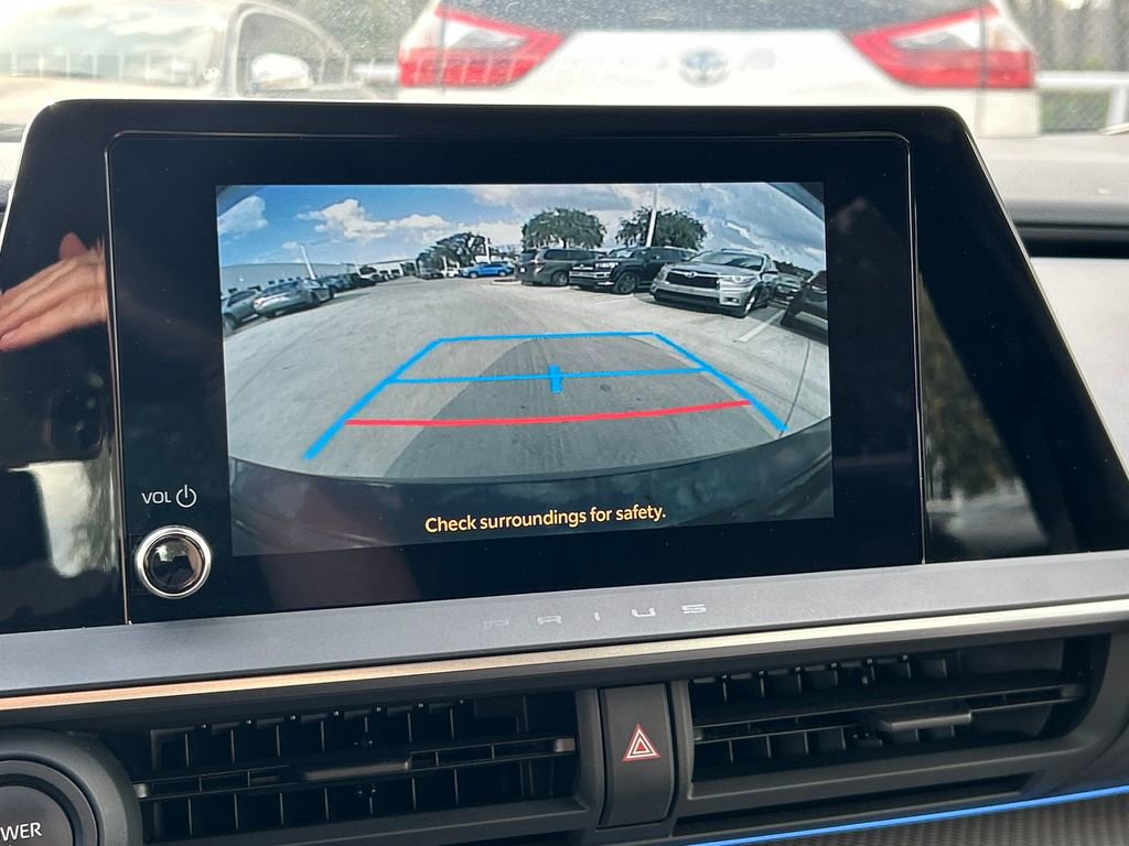 2025 Toyota Prius XLE