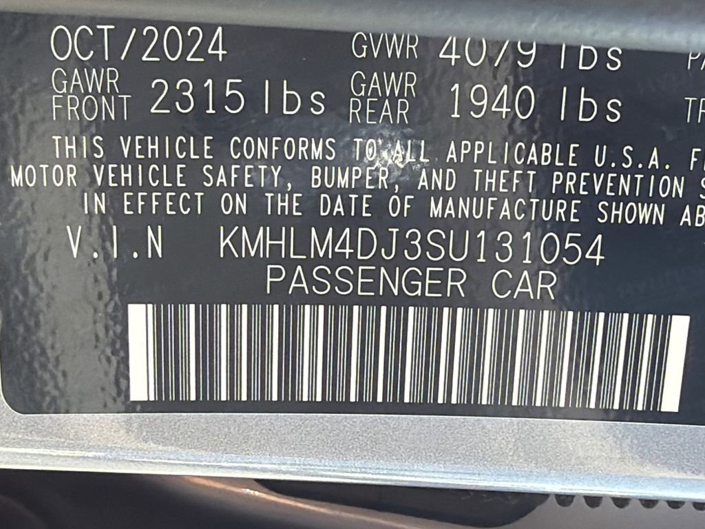 2025 Hyundai Elantra Blue