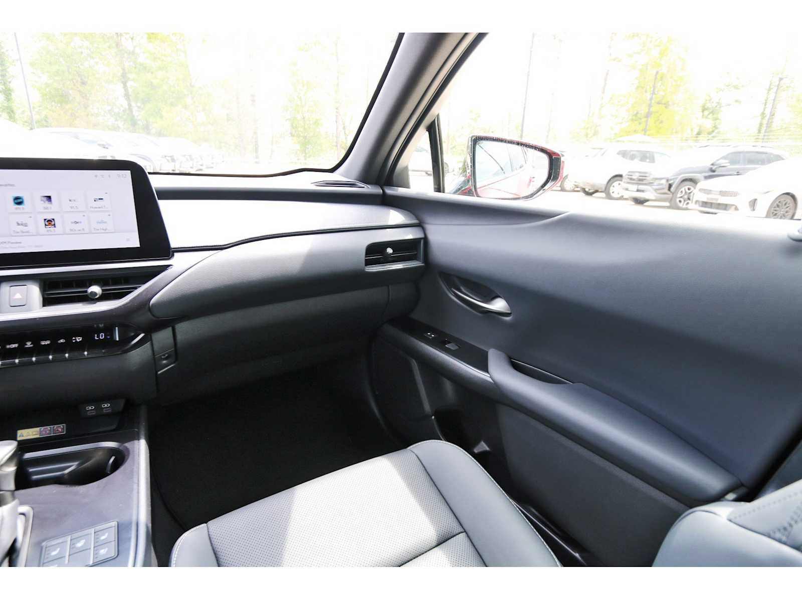 2024 Lexus UX 250h FWD w/ Premium Package