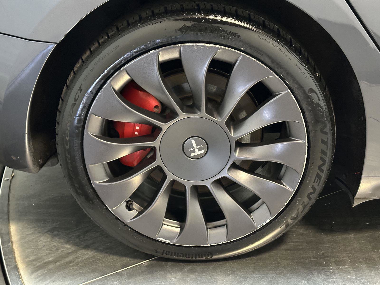 2023 Tesla Model 3 Performance