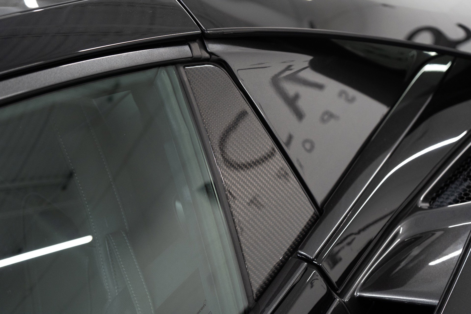 Used 2020 McLaren 720S Luxury photo 32