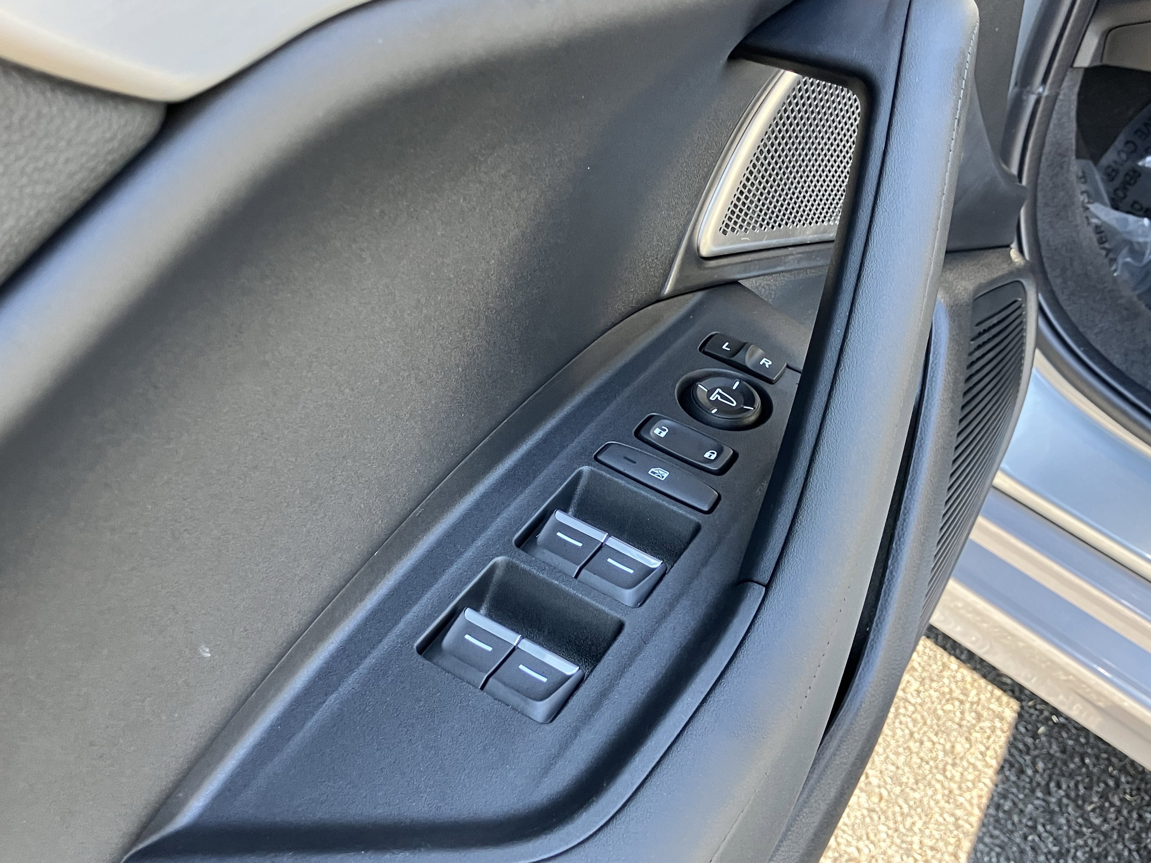 2024 Acura TLX w/ Technology Package