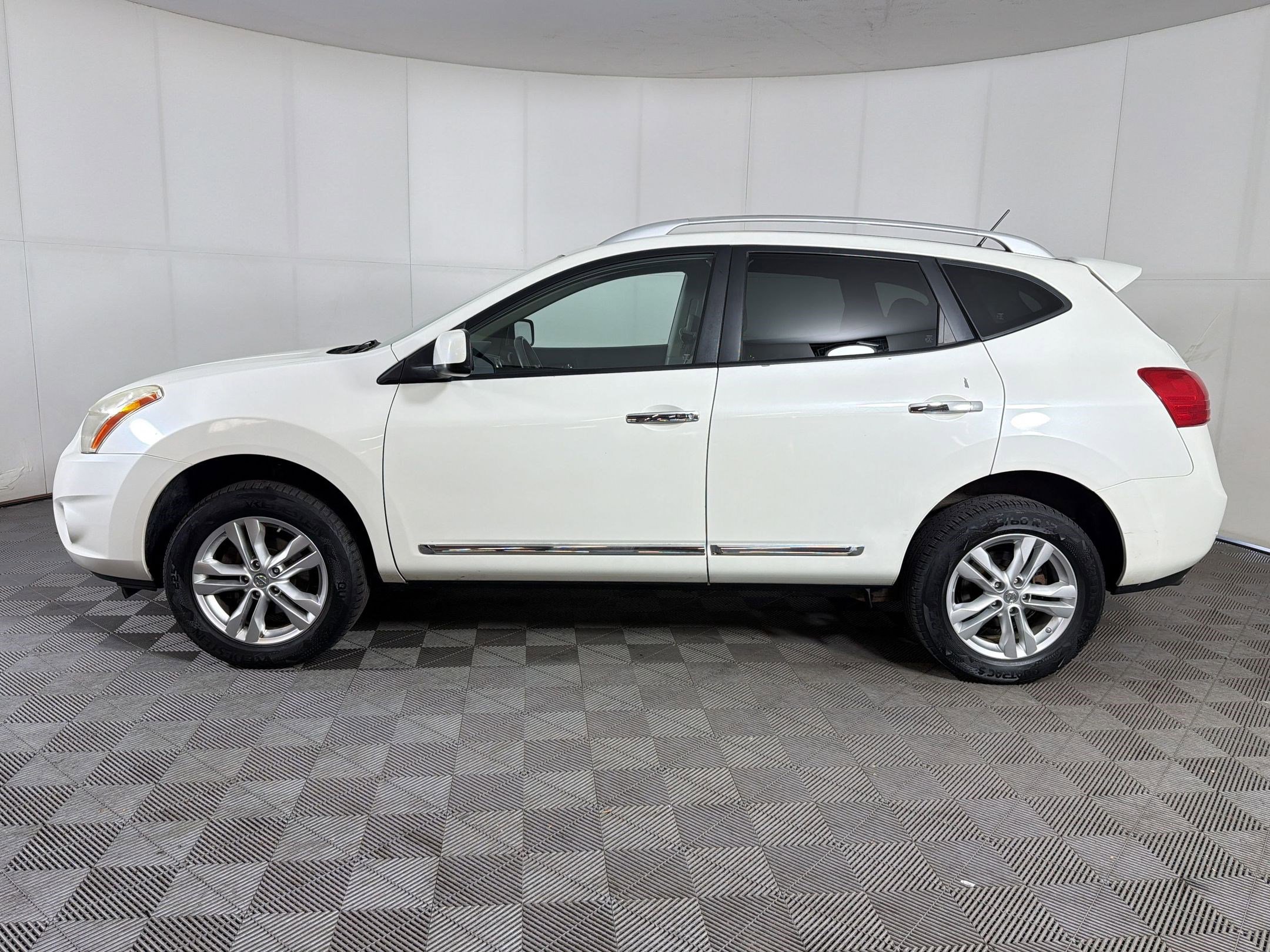 2013 Nissan Rogue SV