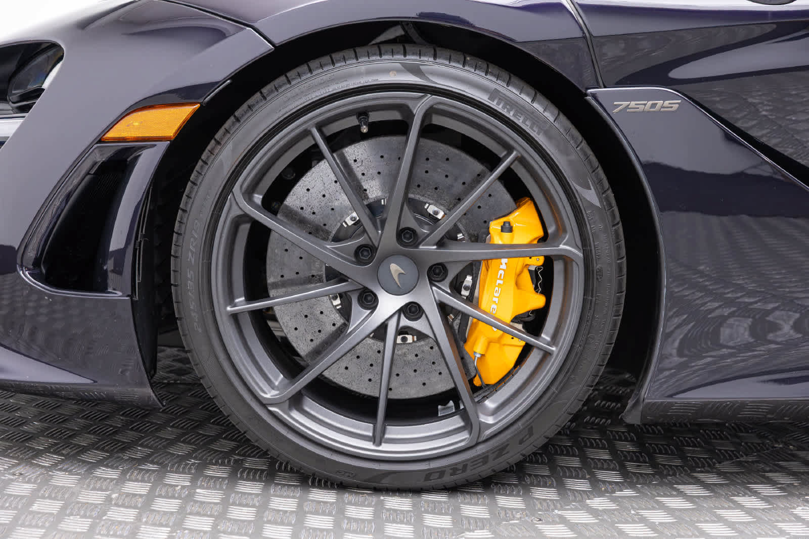 Used 2026 McLaren 750S photo 8