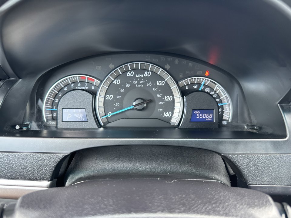 2014 Toyota Camry SE