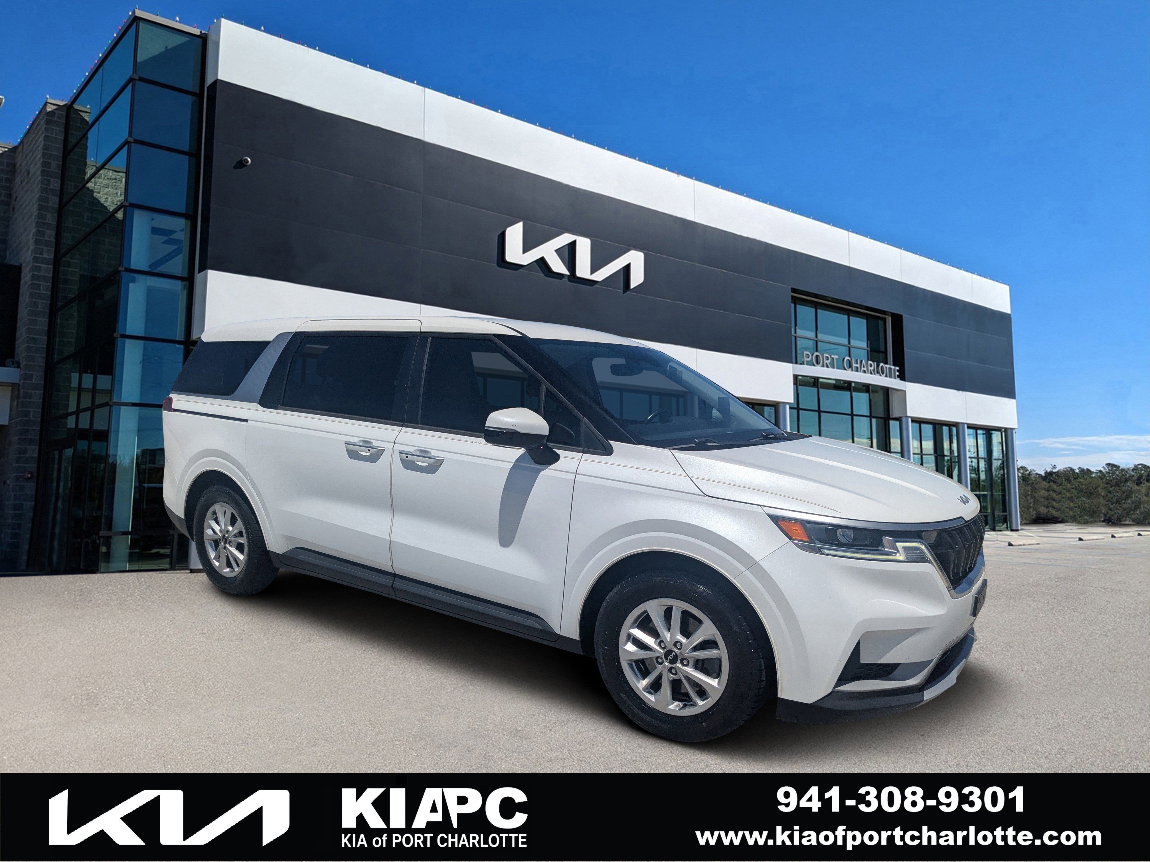 Used 2022 Kia Carnival LX