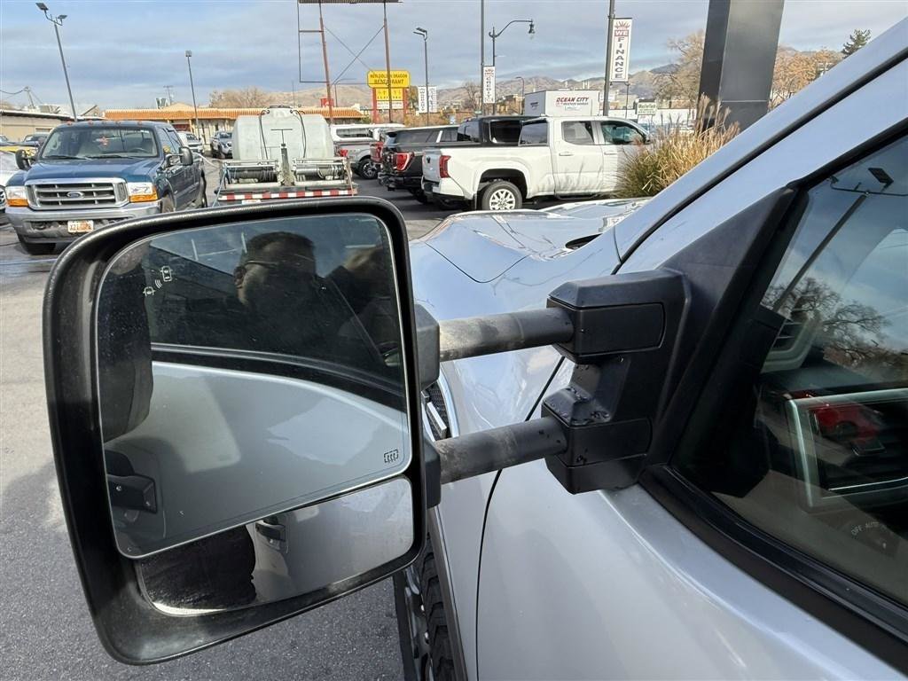 2019 Nissan Titan PRO-4X