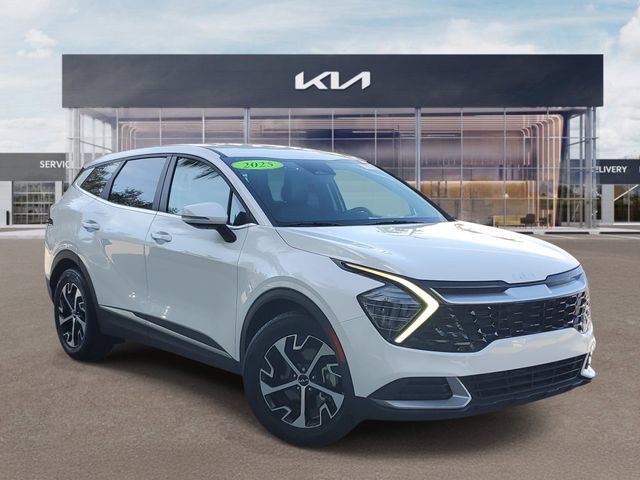 Certified 2025 Kia Sportage EX
