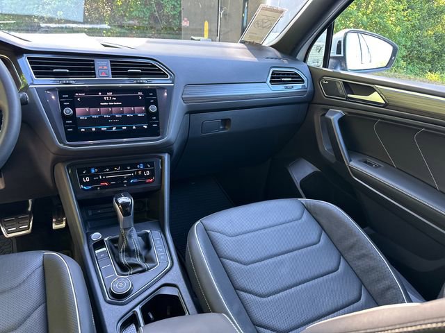 2023 Volkswagen Tiguan SEL R-Line