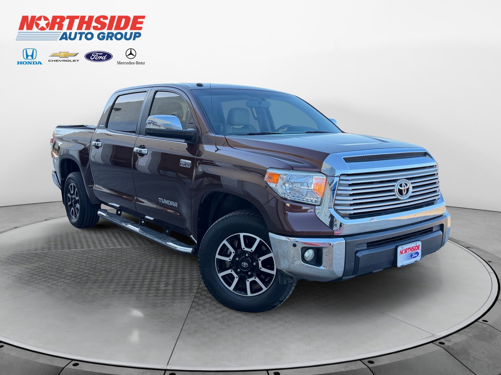 Used 2014 Toyota Tundra Limited w/ Limited Premium Package