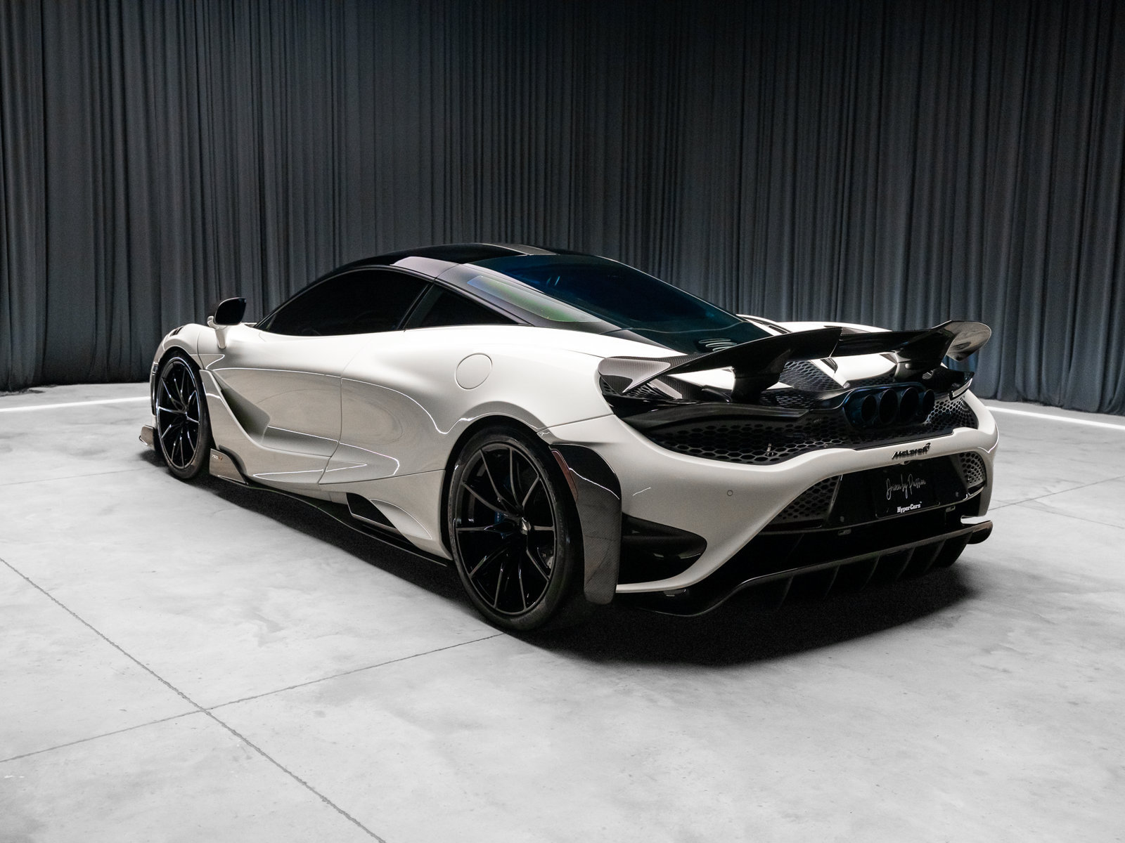 Used 2021 McLaren 765LT photo 38