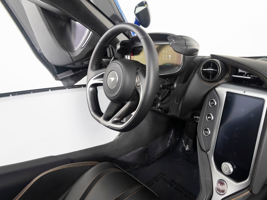 Used 2024 McLaren 750S Spider photo 35