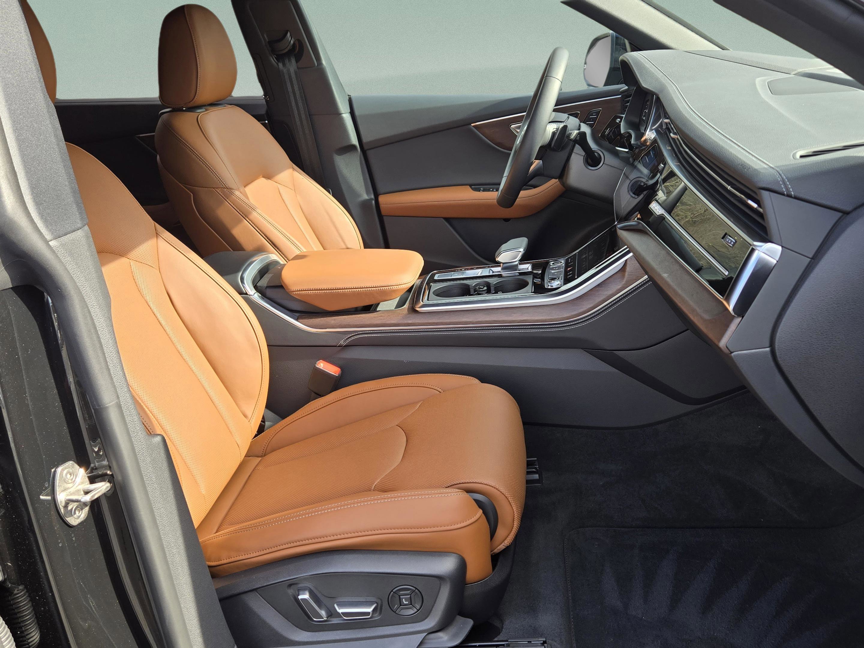 2026 Audi Q8 Prestige