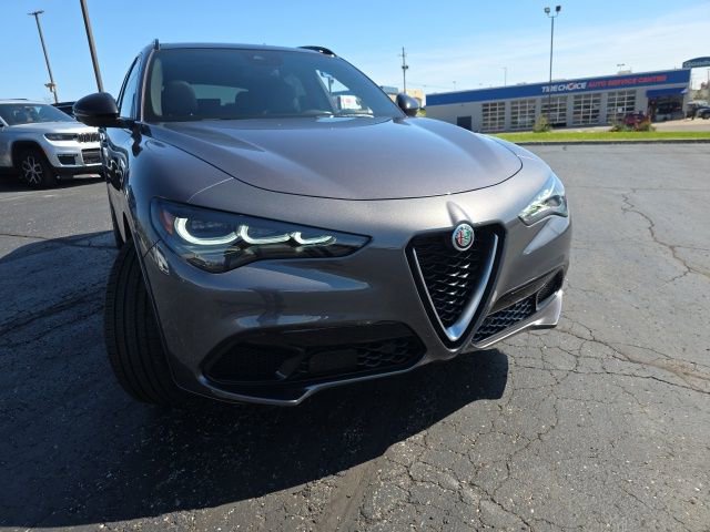 2024 Alfa Romeo Stelvio Ti
