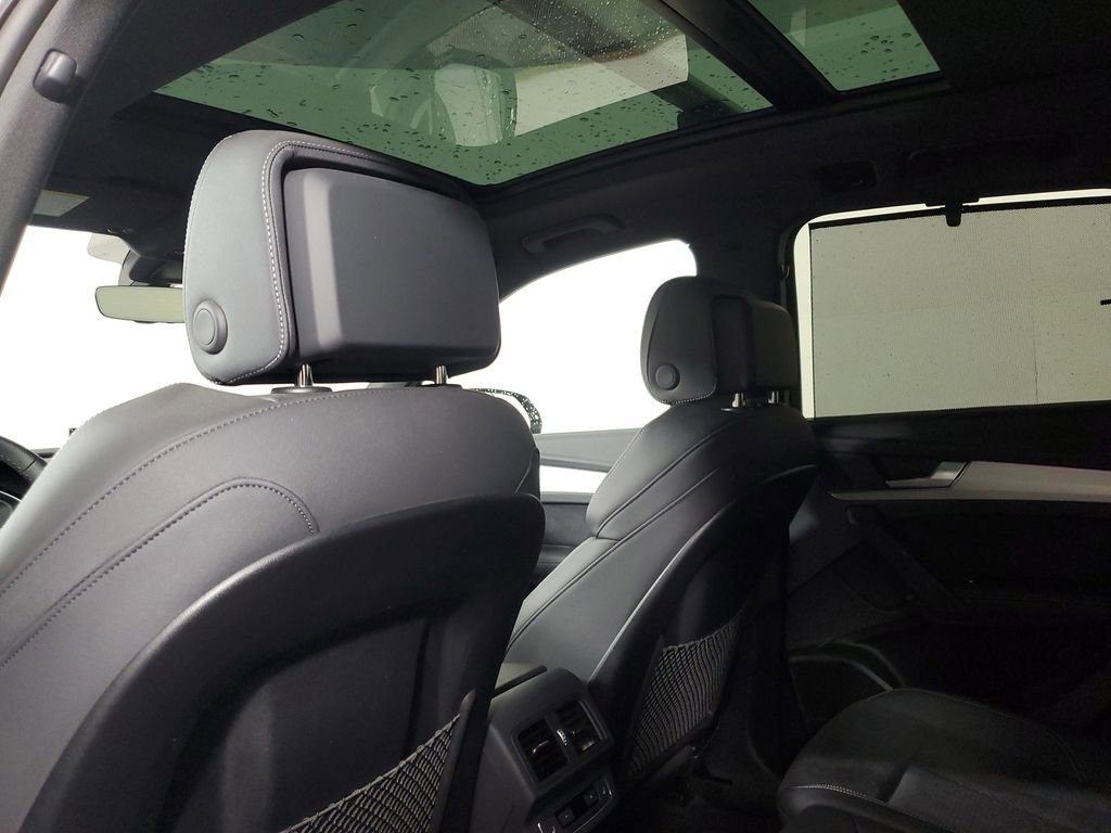 2024 Audi Q5 e Prestige