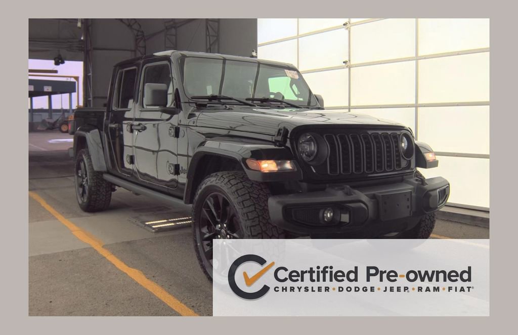 Used 2024 Jeep Gladiator Sport