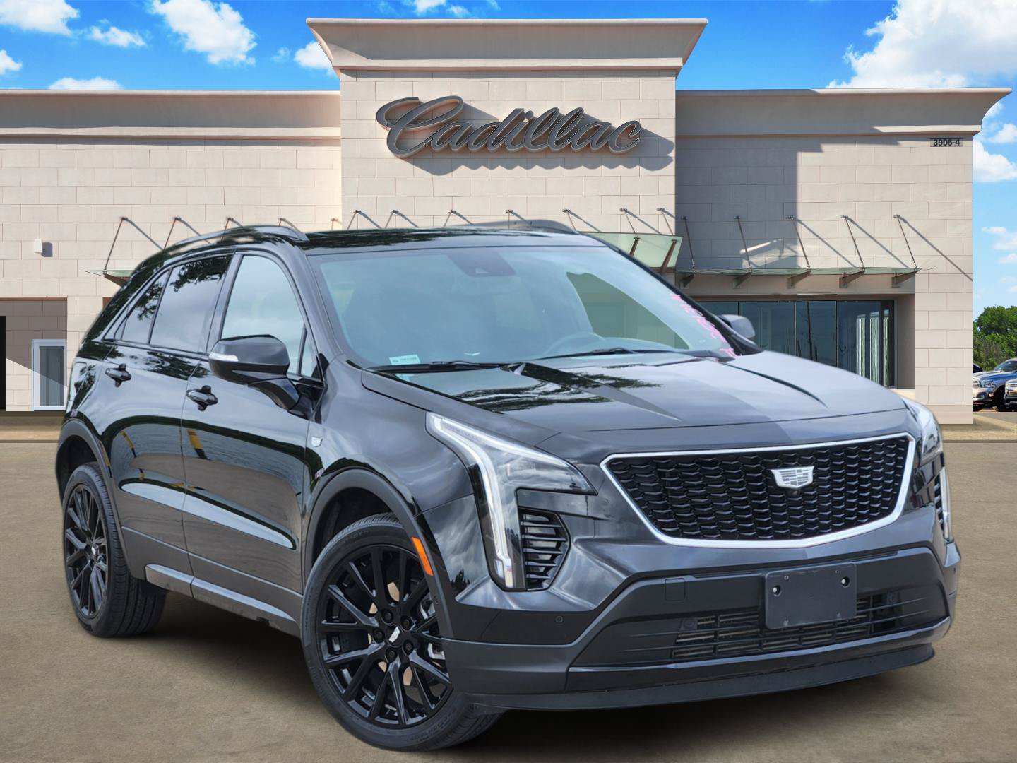 Certified 2023 Cadillac XT4 Sport w/ LPO, Onyx Lite Package