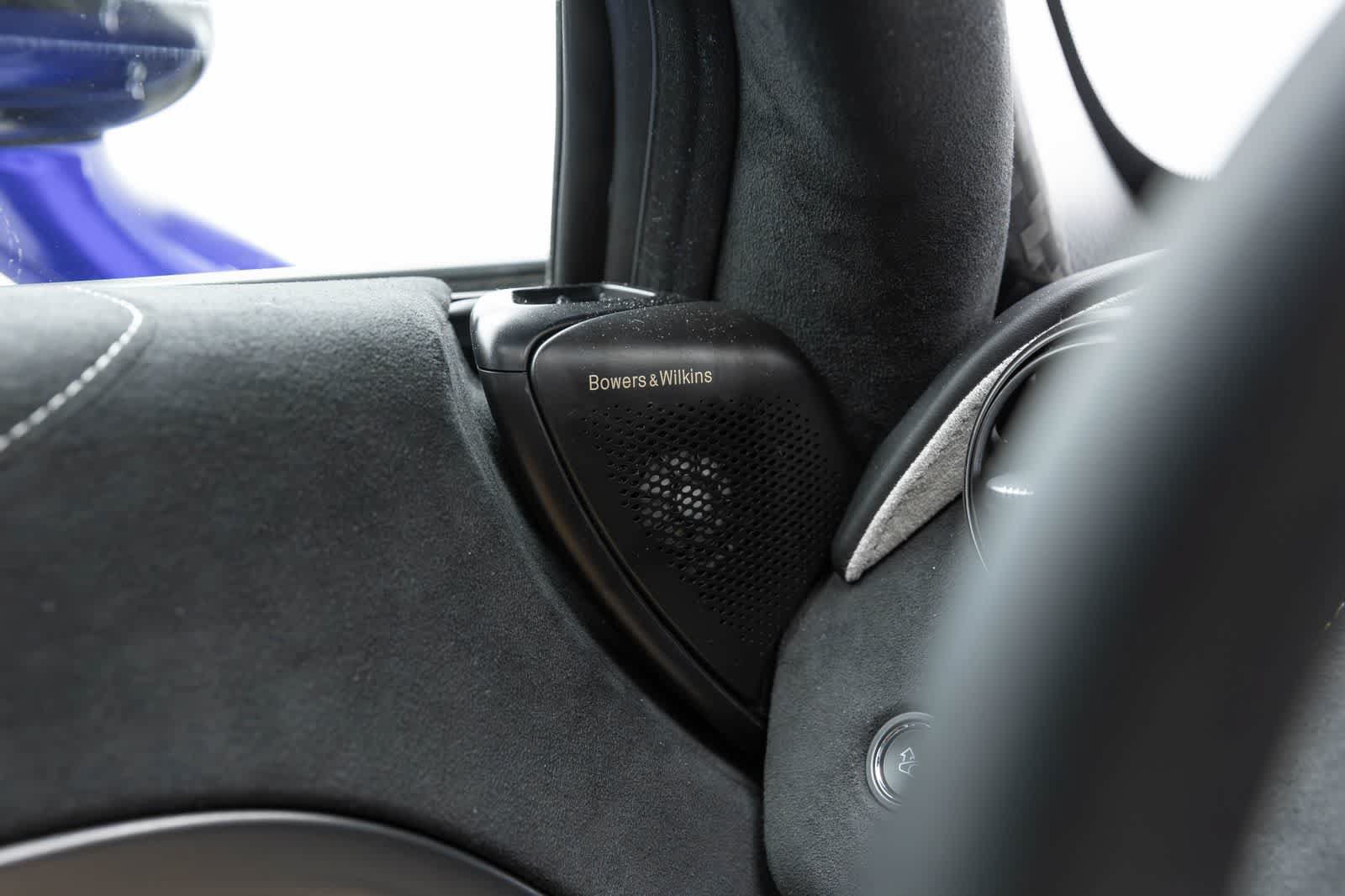 New 2027 McLaren 750S photo 32